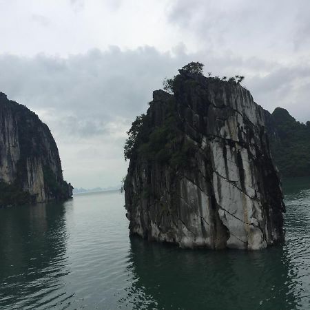 New Sun Hotel Ha Long Exterior photo